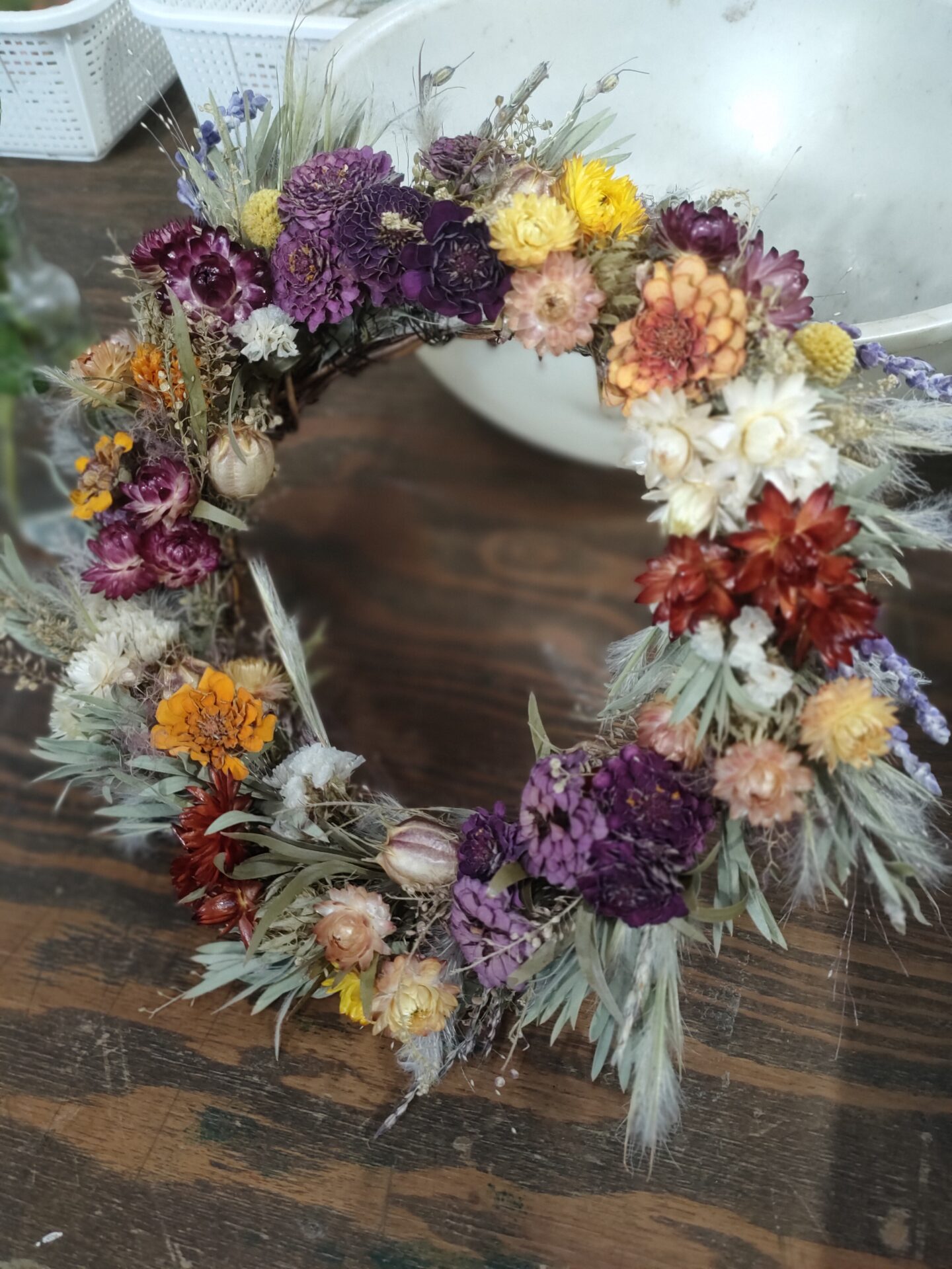 秋冬リースの製作ラッシュです♪